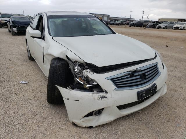 Infiniti G25 base (2012)