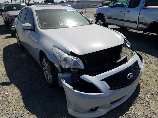 Infiniti G25 base (2011)