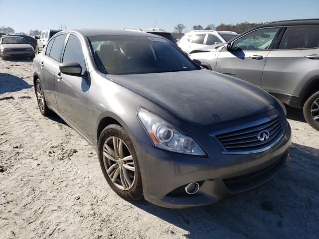 Infiniti G25 base (2011)