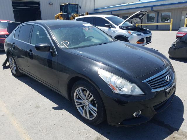 Infiniti G25 base (2012)
