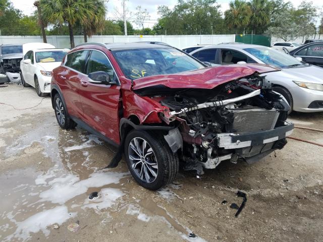 Infiniti Qx30 base (2017)