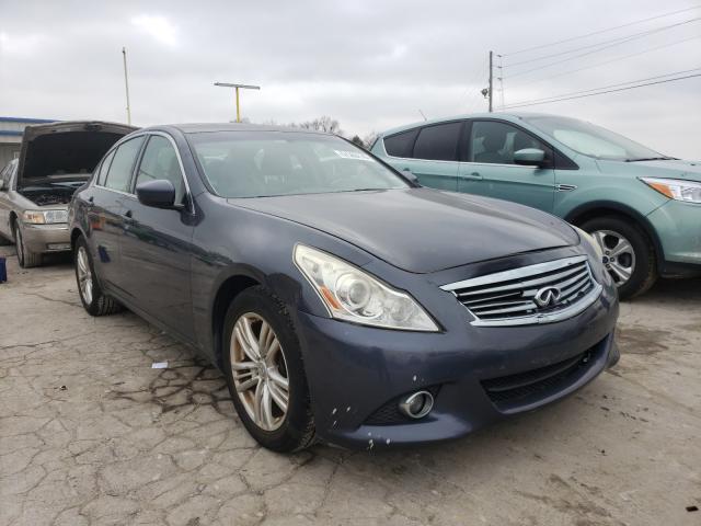 Infiniti G25 base (2011)