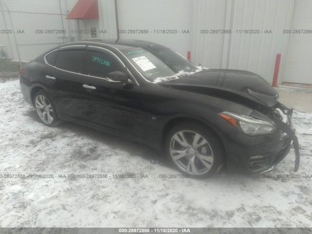 Infiniti Q70 (2015)