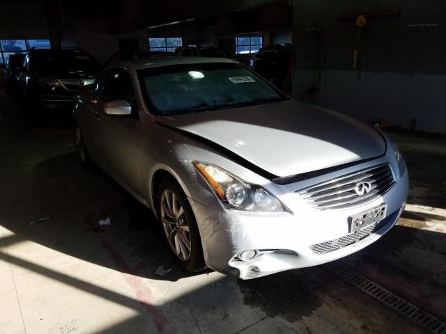 Infiniti G37 base (2011)
