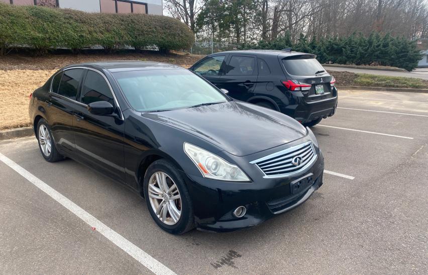 Infiniti G37 base (2012)