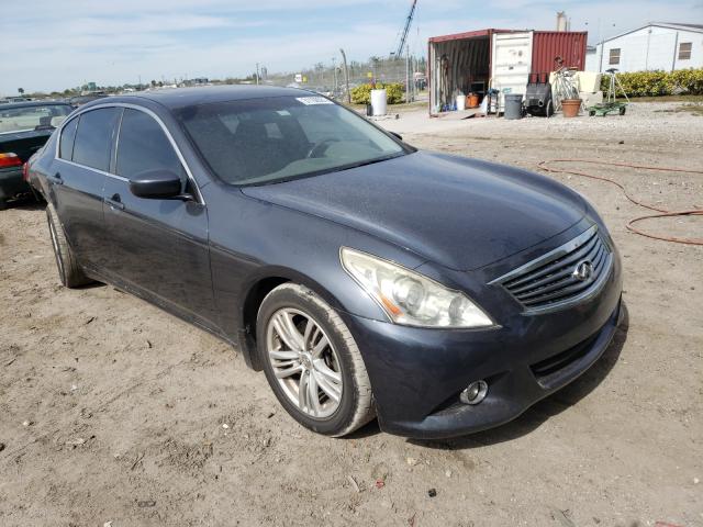 Infiniti G37 base (2013)