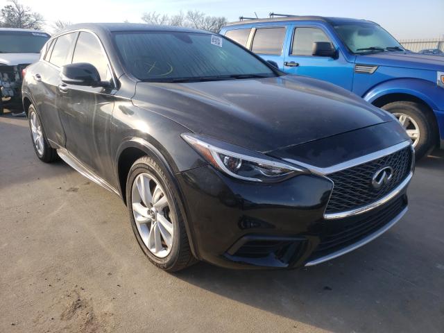 Infiniti Qx30 base (2018)
