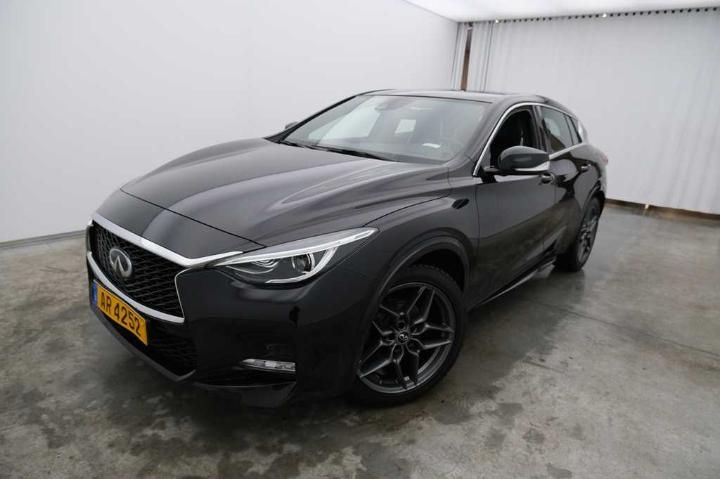 Infiniti Q30 (2017)