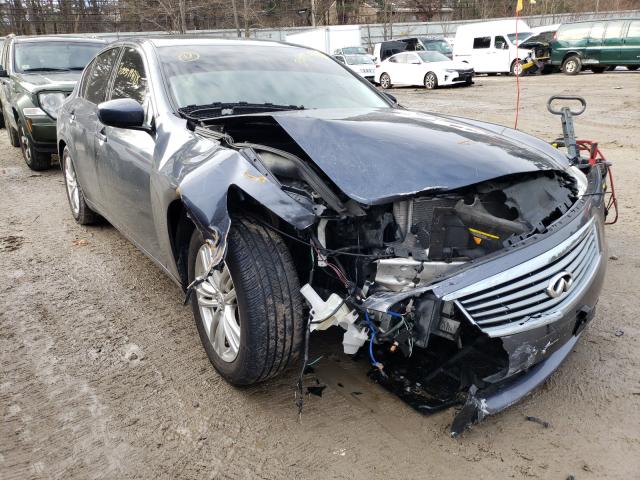 Infiniti G25 base (2012)
