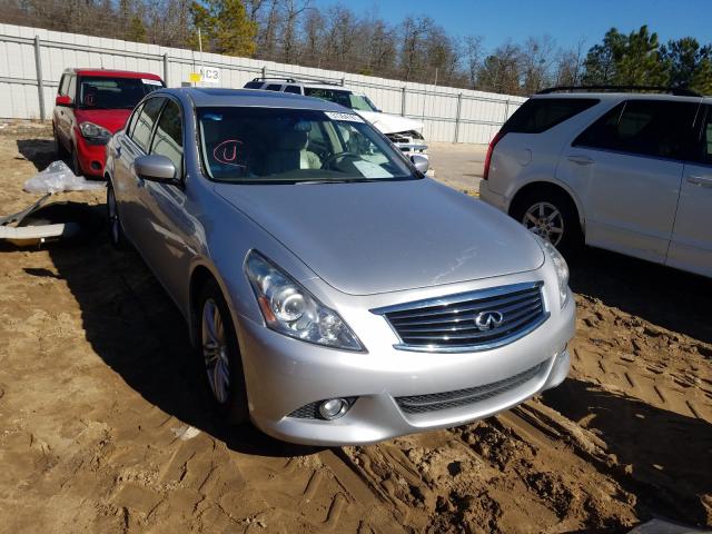 Infiniti G37 base (2013)