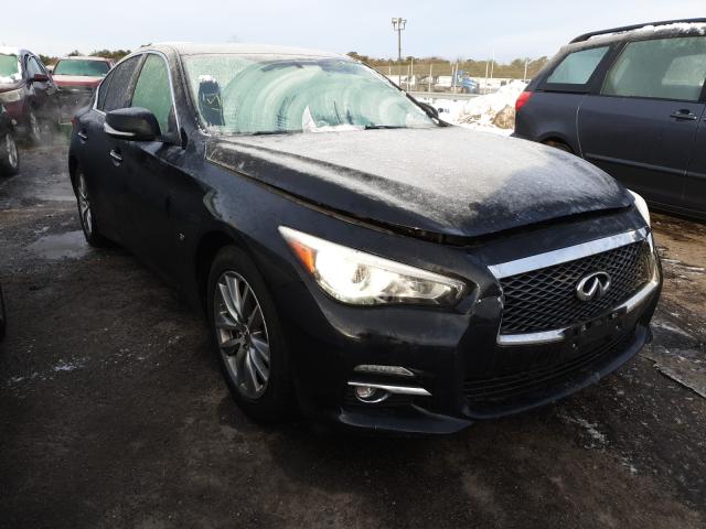 Infiniti Q50 base (2015)