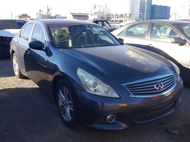 Infiniti G25 base (2011)