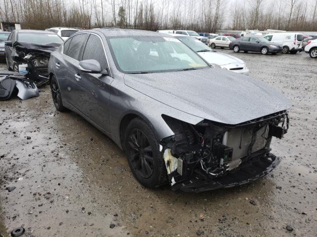 Infiniti Q50 base (2015)