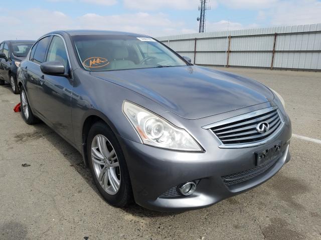 Infiniti G37 base (2013)