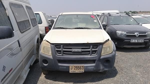 Isuzu D (0)
