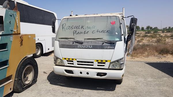 Isuzu Npr (2008)