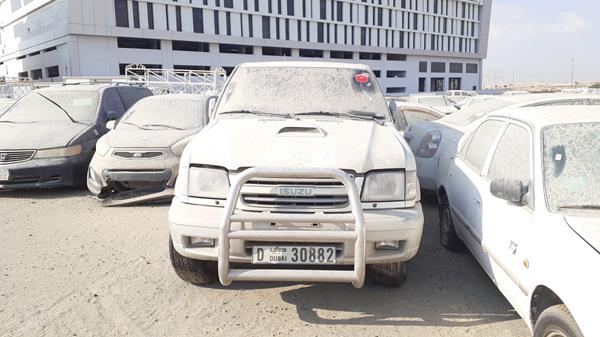 Isuzu Trooper (2002)