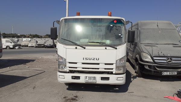Isuzu Npr (2015)