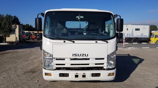 Isuzu Npr (2015)