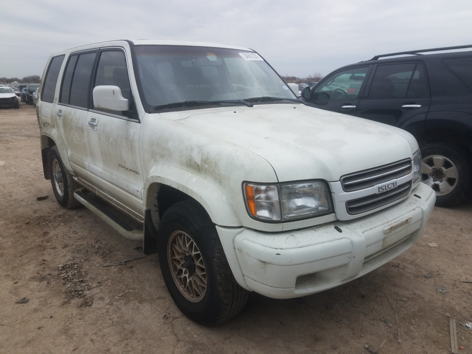 Isuzu Trooper s (2000)