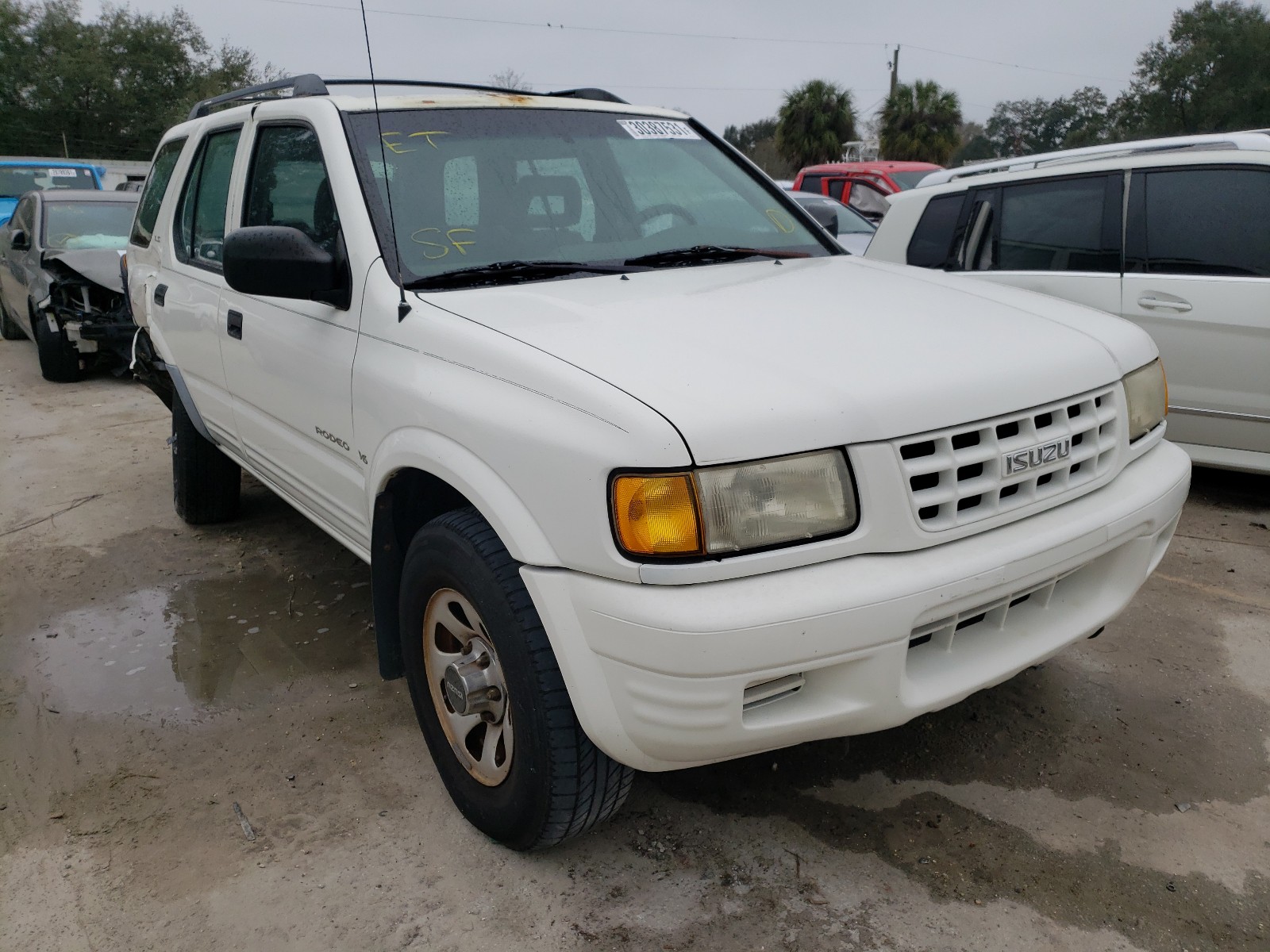 Isuzu Rodeo s (1999)