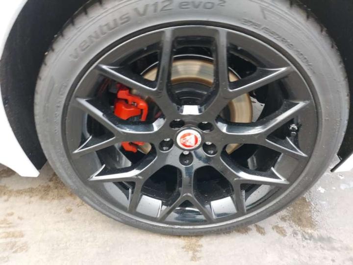 Jaguar F-type 2014