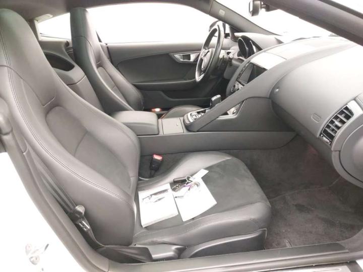 Jaguar F-type 2014