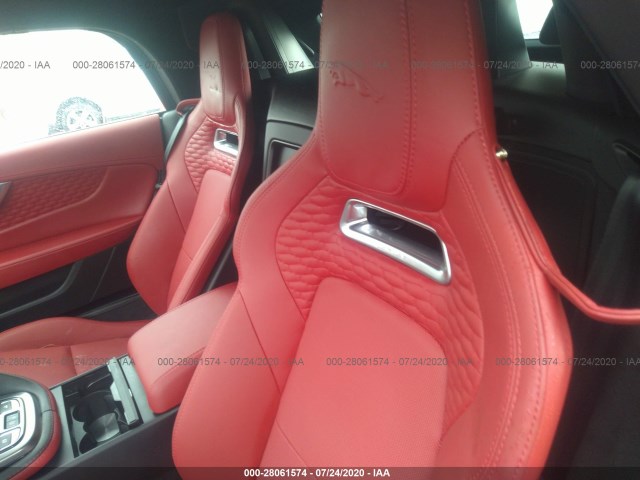 Jaguar F-type 2021