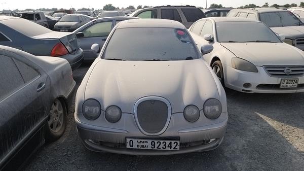 Jaguar S type (2002)