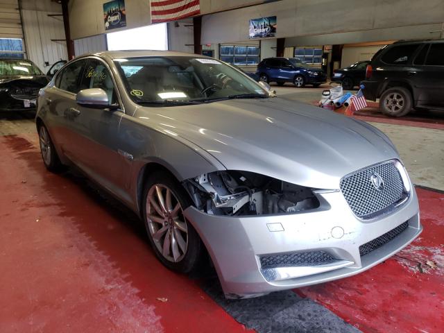 Jaguar Xf (2012)