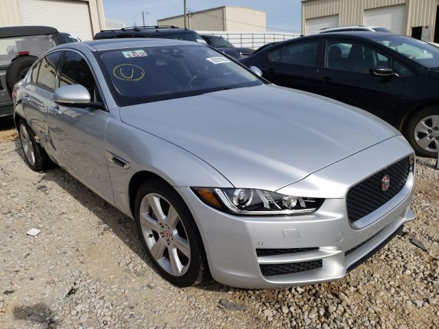 Jaguar Xe premium (2017)