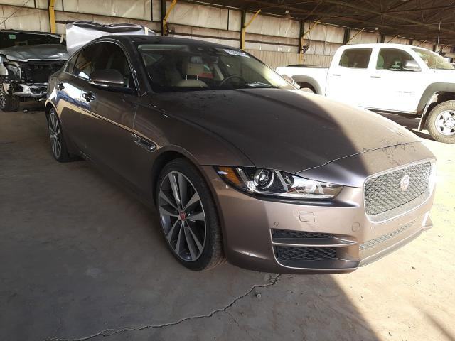 Jaguar Xe prestig (2017)