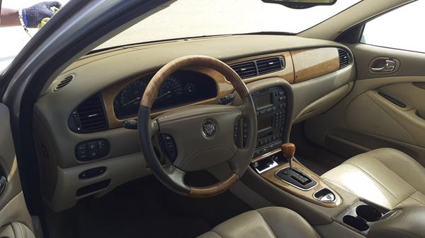 Jaguar S type 2003