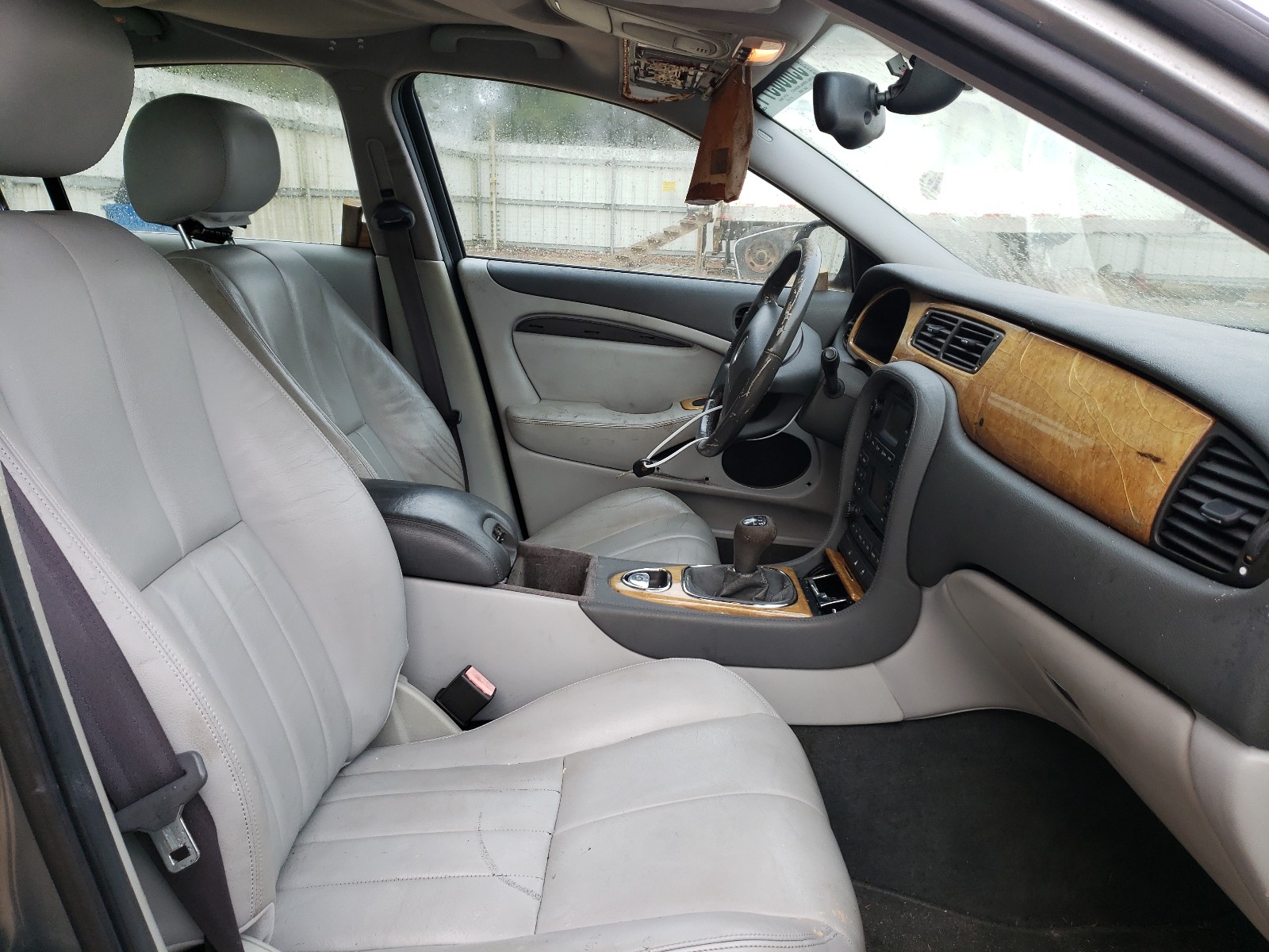 Jaguar S-type 2003
