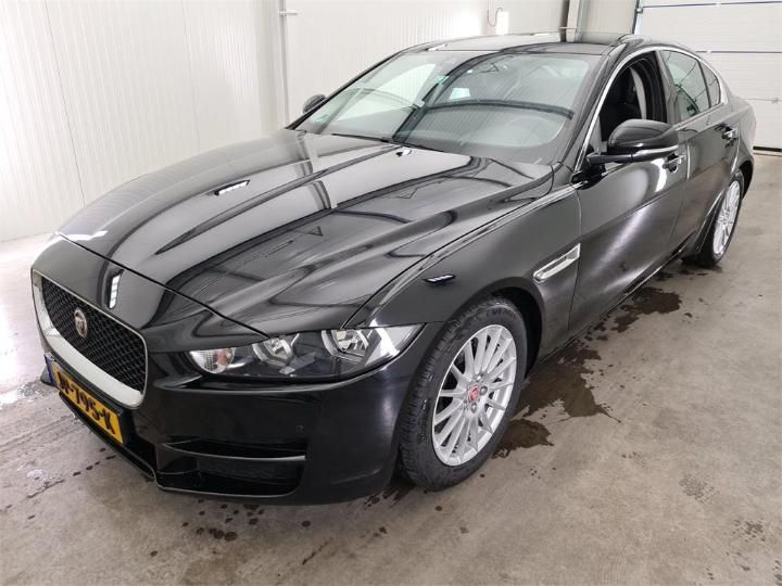 Jaguar Xe (2016)