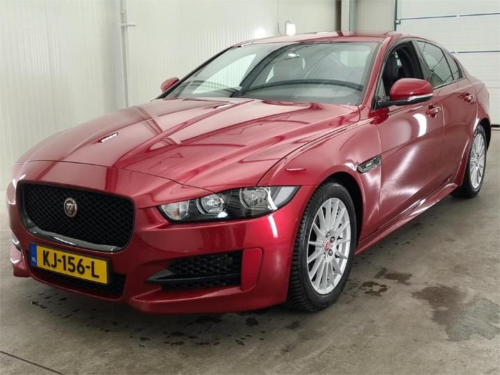 Jaguar Xe (2016)