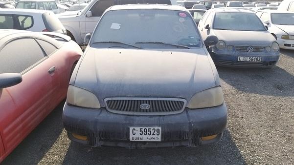 Kia Carnival (2001)