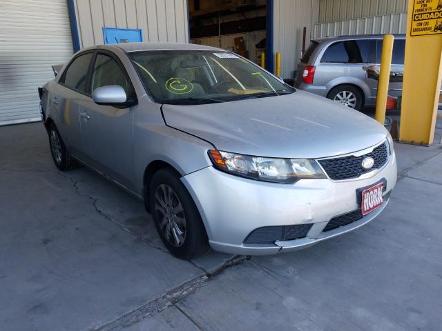Kia Forte (2013)
