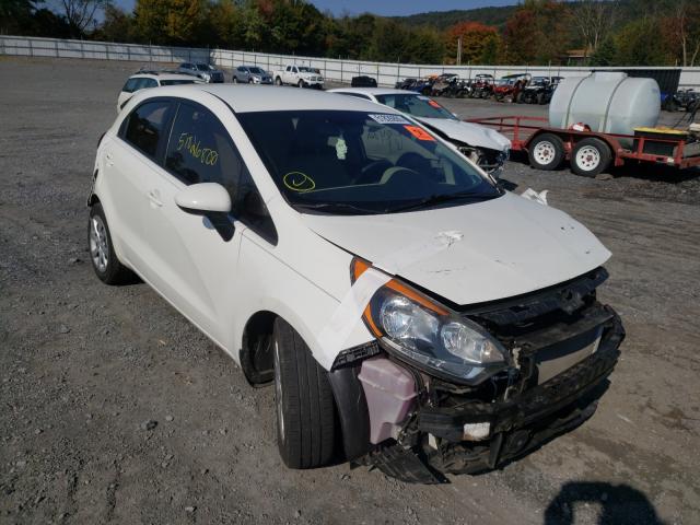 Kia Rio ex (2013)
