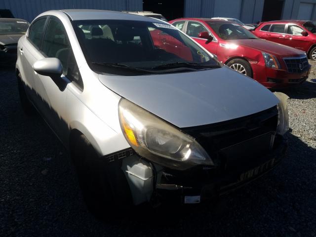 Kia Rio ex (2012)