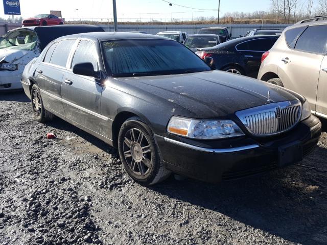 Lincoln Town car e (2011)
