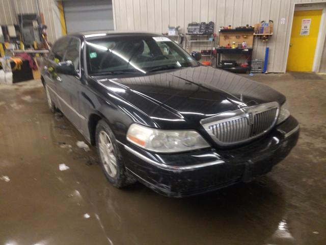 Lincoln Town car e (2011)