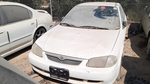 Mazda 323 (2000)