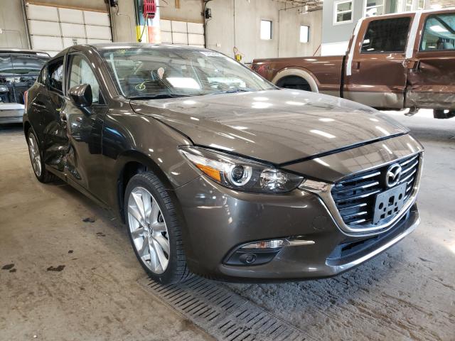 Mazda 3 grand to (2017)