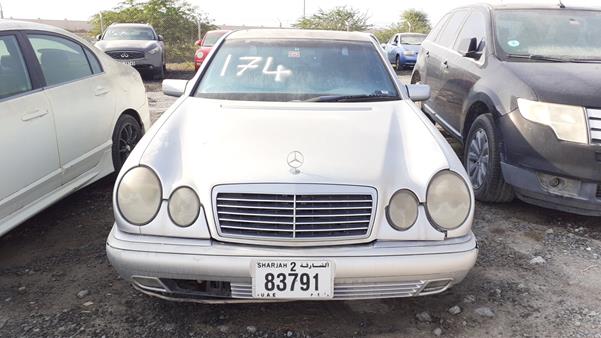 Mercedes-benz E 400 (1997)