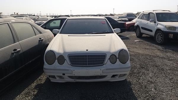 Mercedes-benz 200 (2000)