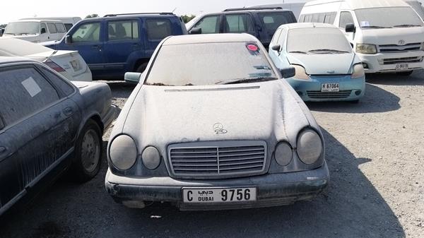 Mercedes-benz E 230 (2001)