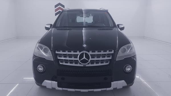 Mercedes-benz Ml 500 (2010)