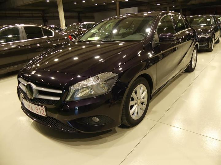 Mercedes-benz A (2015)