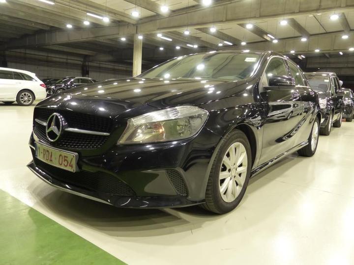 Mercedes-benz A (2016)